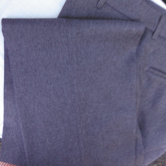 Levi slacks for men - Picture 4 of 8